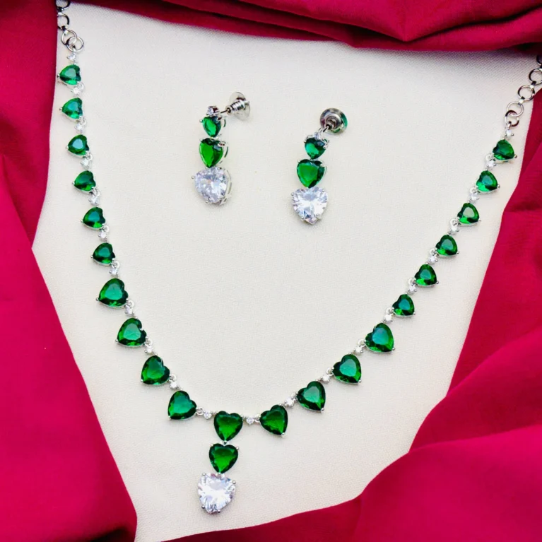 American Diamond Heart Pattern Necklace Set – Green