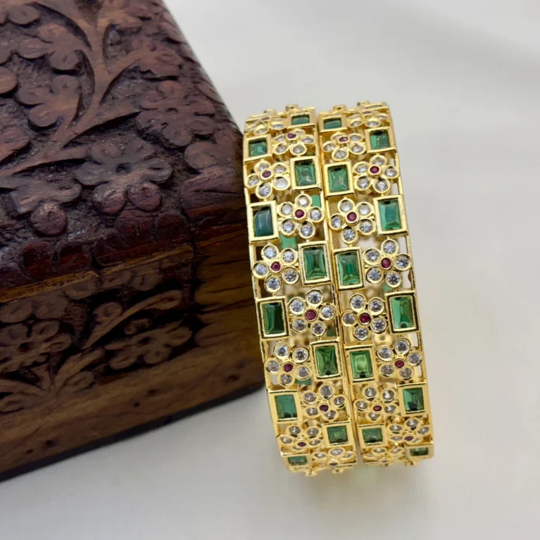 Matte Gold Traditional Emerald Green & White Stone Brass Bangles – Kasim Jewellers